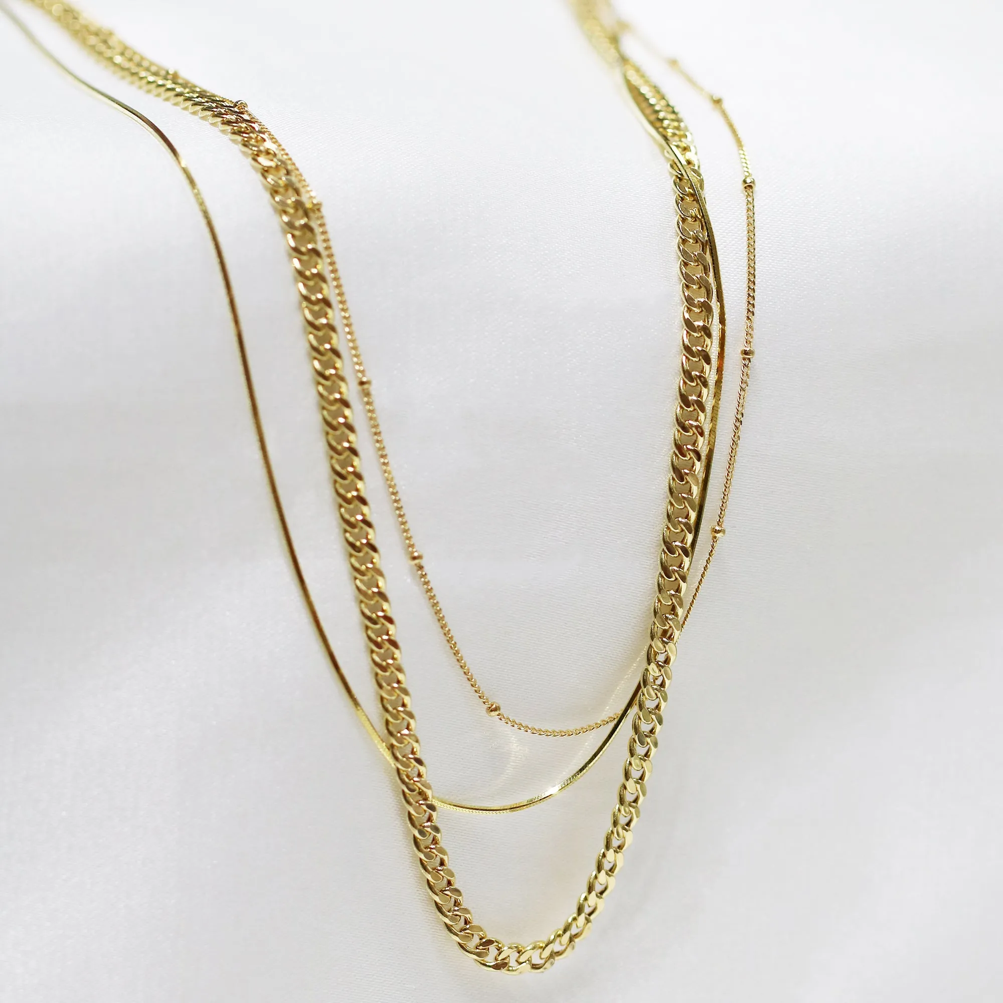 18k Yellow Gold Beaded Adjustable Necklace