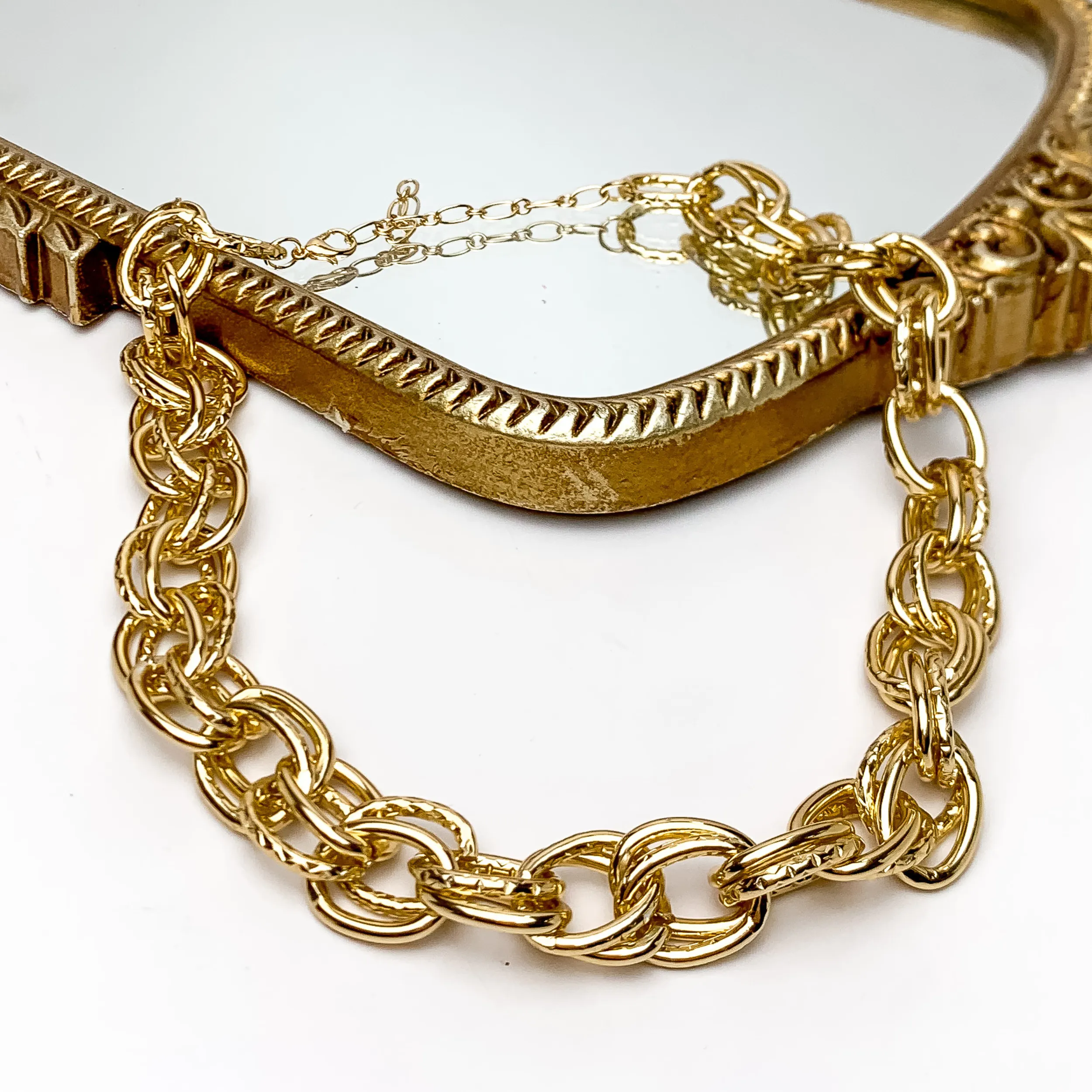 Classic Chunky Gold Tone Chain Necklace