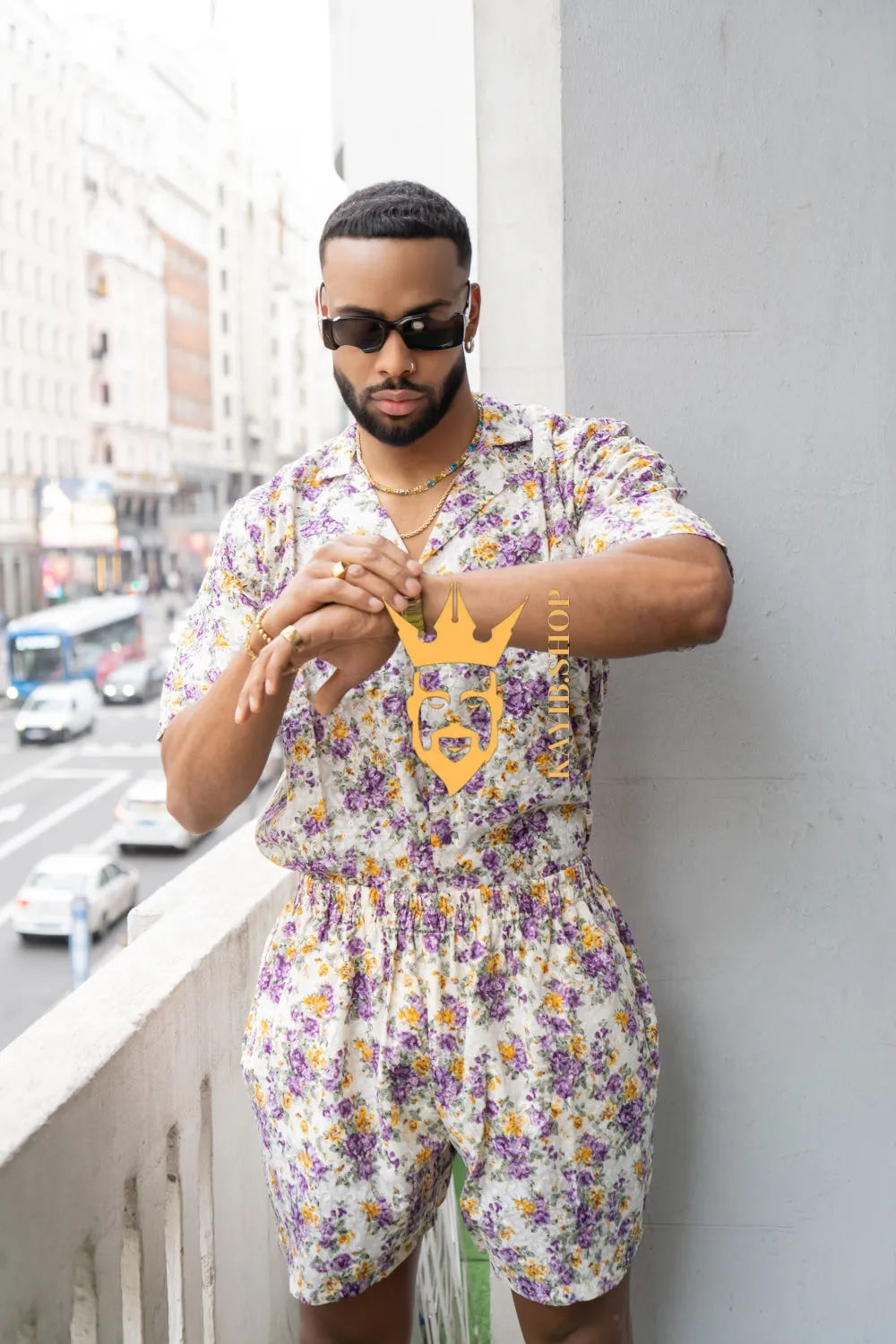 Flowers Spring/Summer Men's Lace Two-Piece Clothing: Sophisticated & Versatile Ensemble