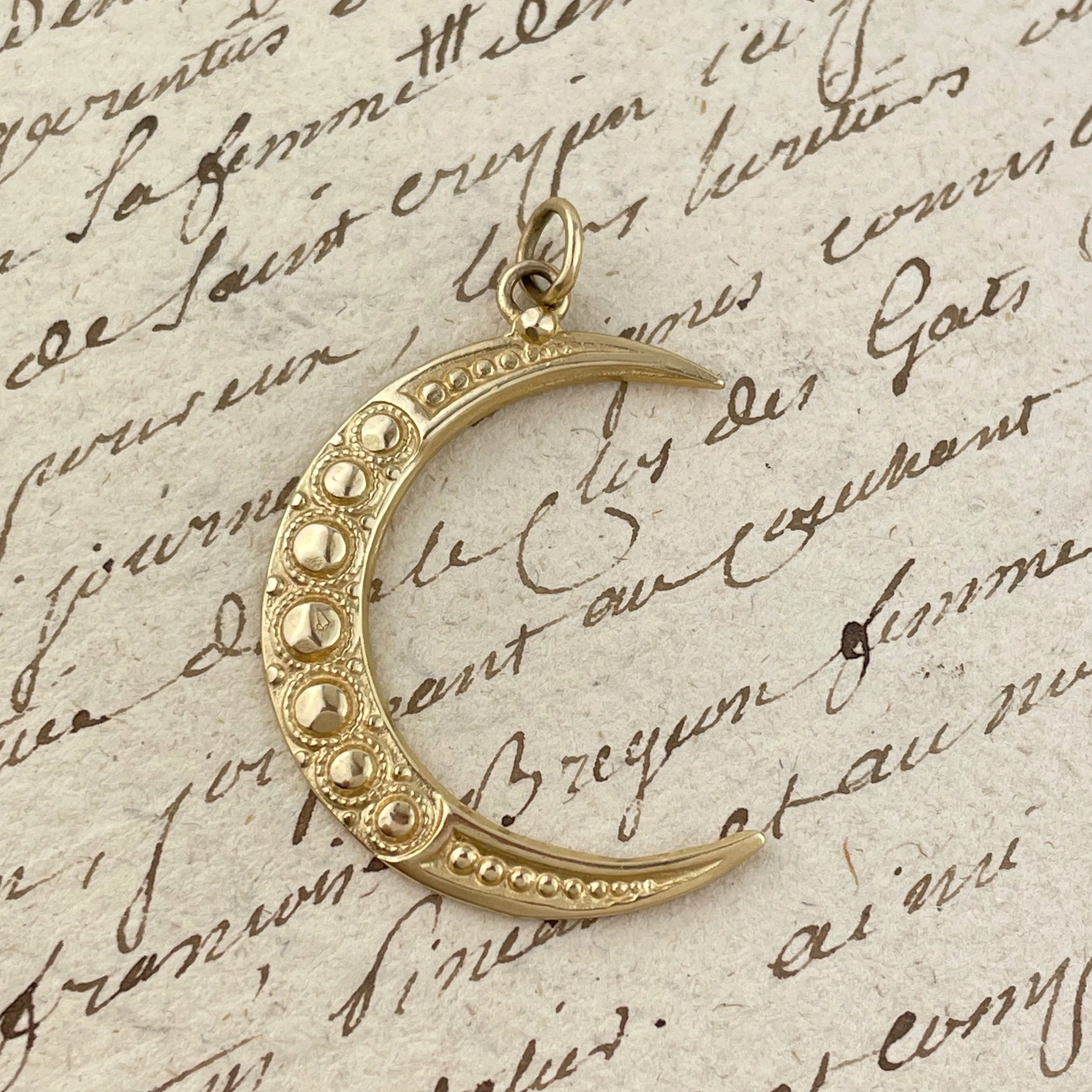 GODDESS MOON Necklace - Gold