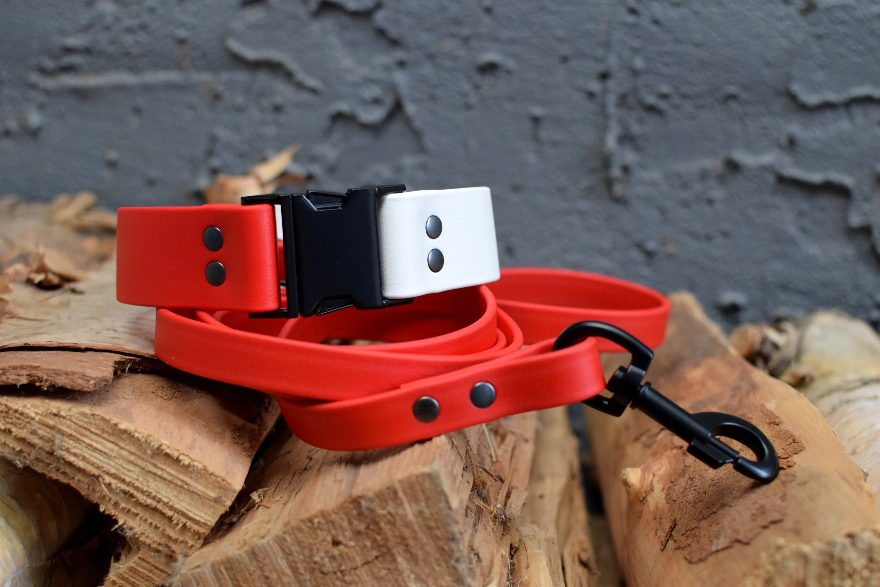 HARDWARE RETIREMENT SALE - LUCI COLLECTION - Red & White Biothane Dog Collar