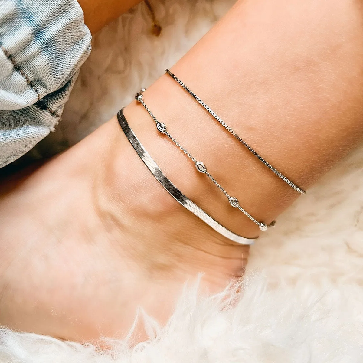 Hera Silver Layering Anklet Set