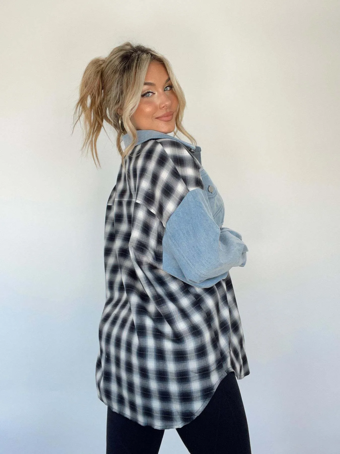 Ivyshape | Button-Up Plaid Denim Blouse