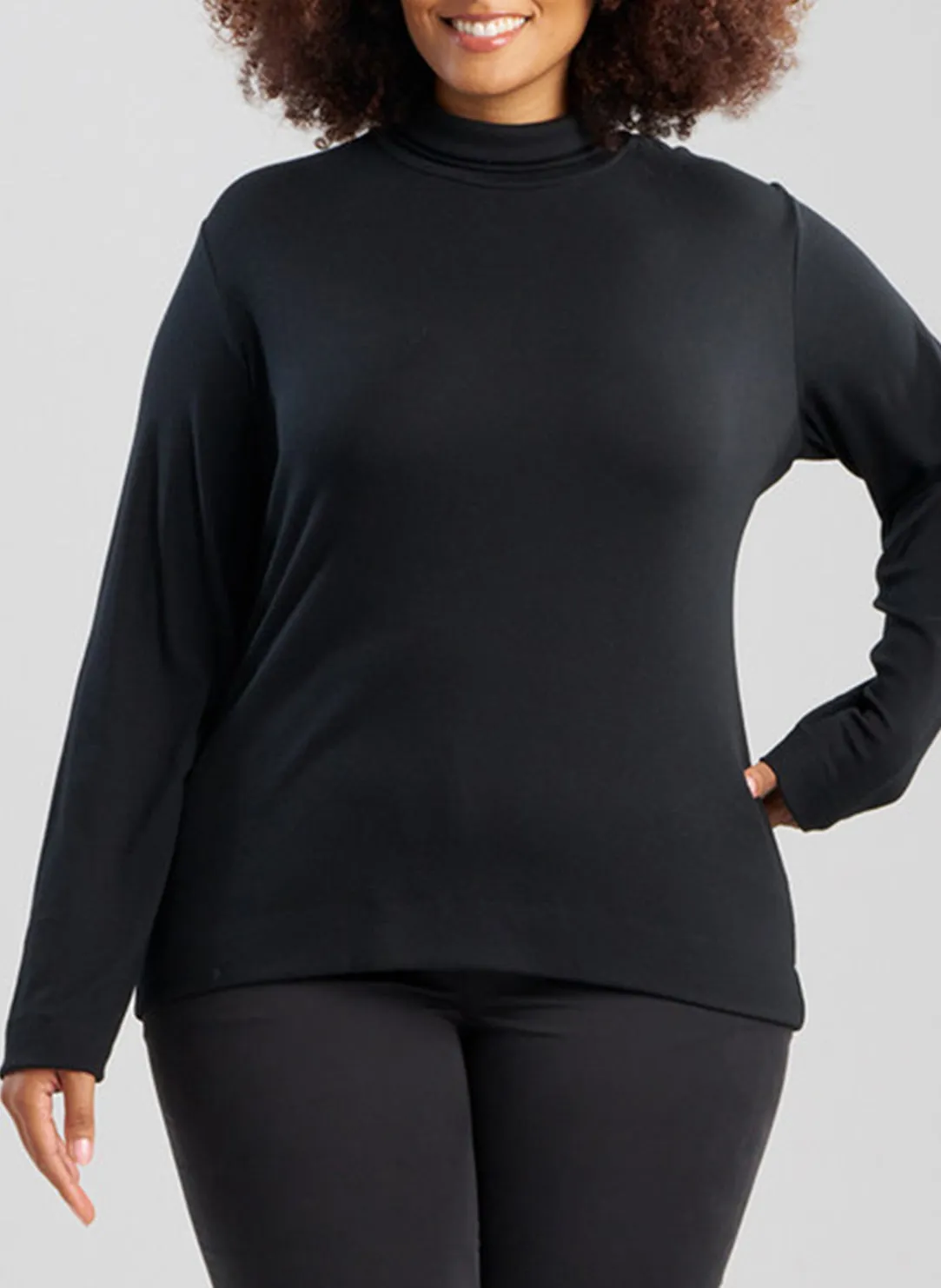 Layering Jersey Black Turtleneck