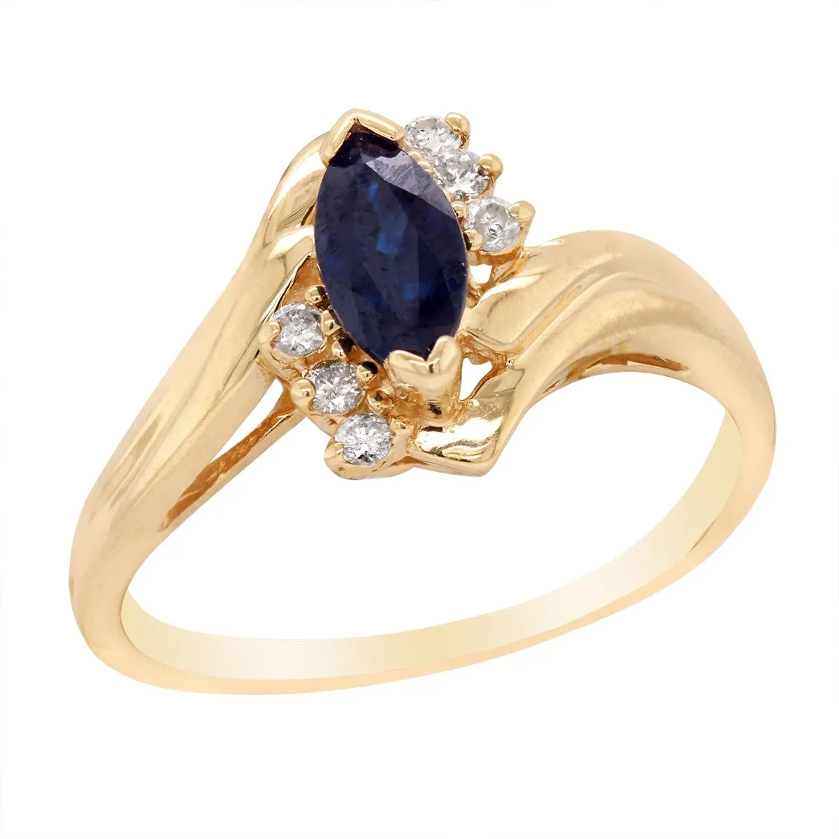 MARQUISE SAPPHIRE AND DIAMOND RING