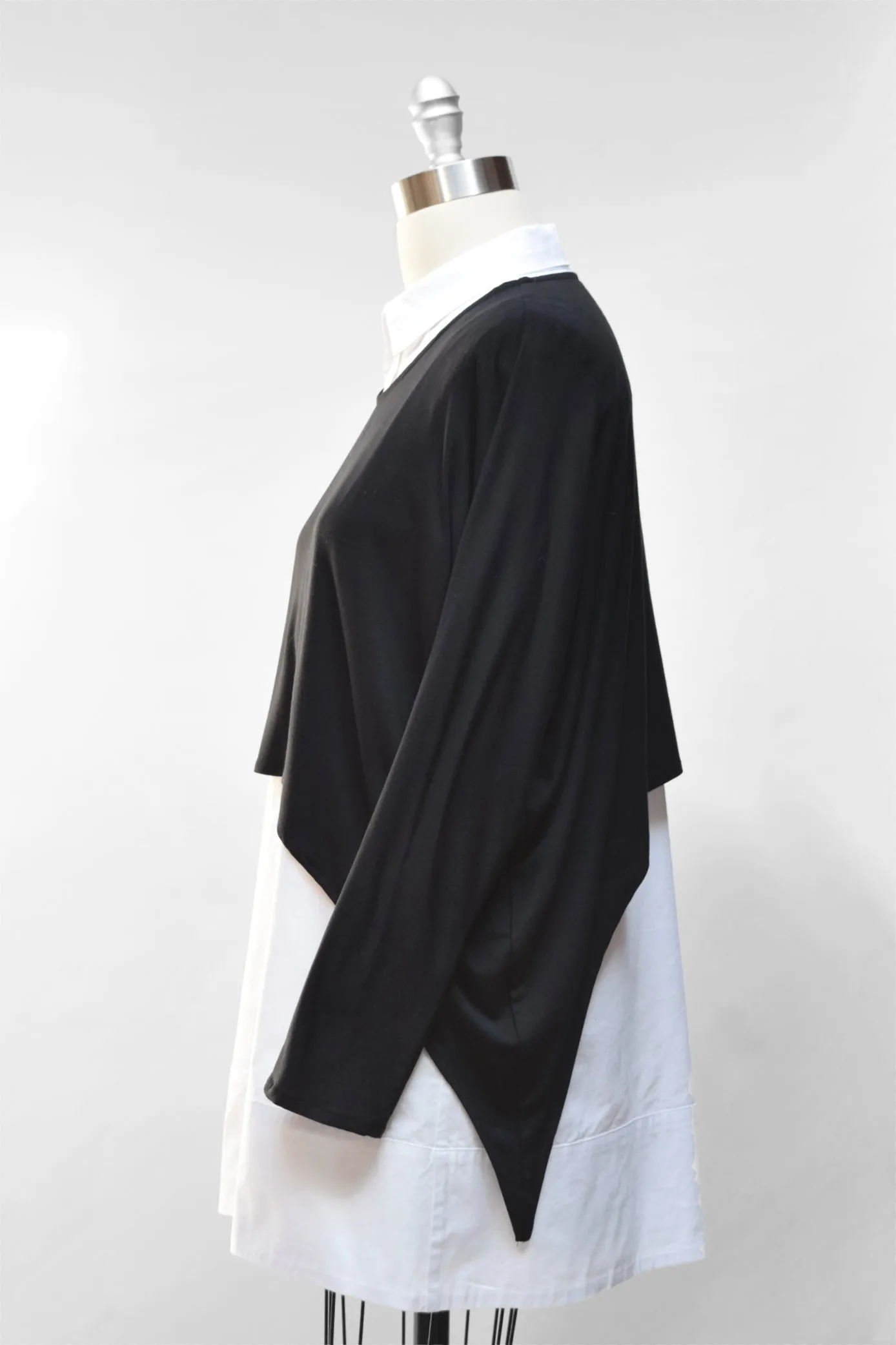 MOTION Asymmetric Oversize Layering Tee