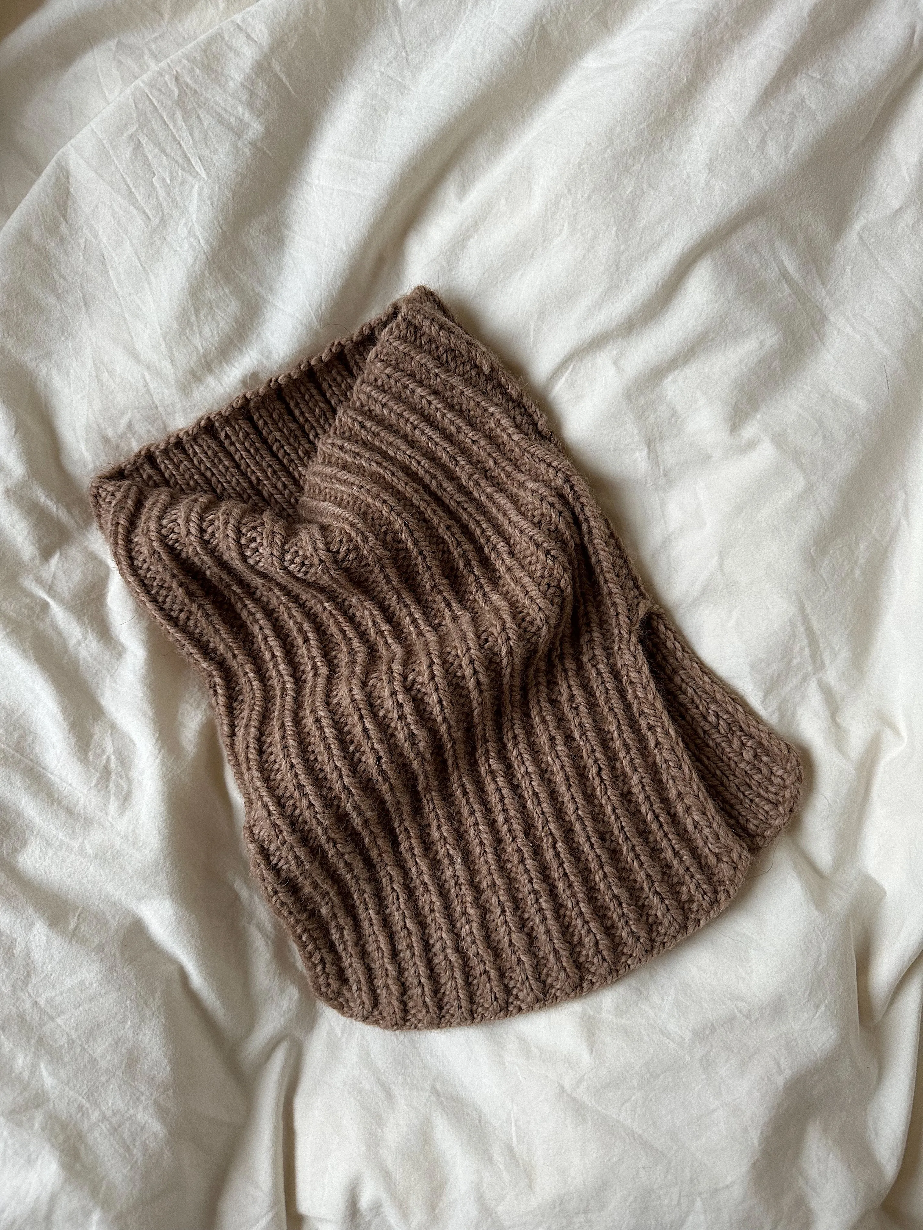 Nellie Neck Warmer - SVENSKA