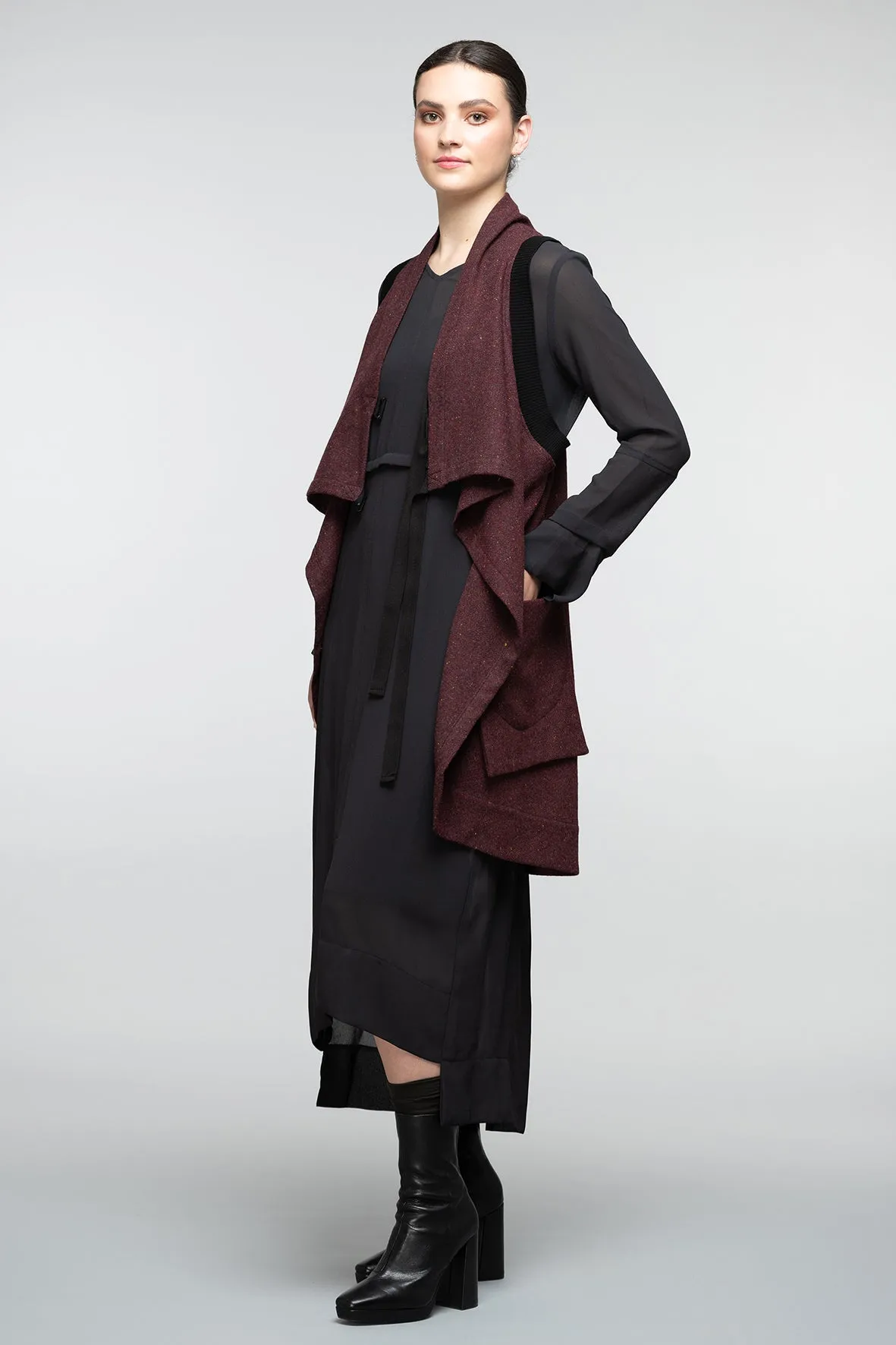 Paradox - Sleeveless Coat - Plum