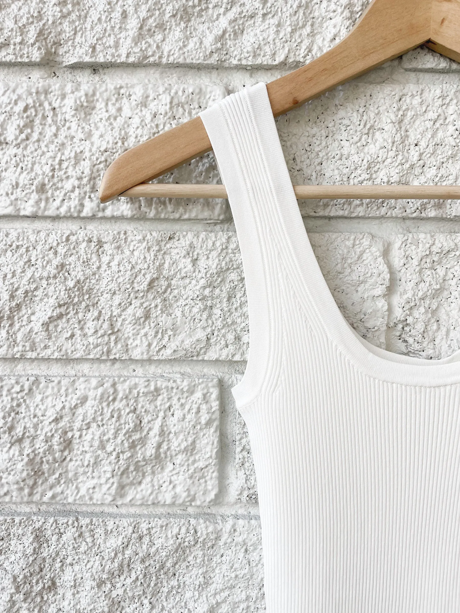 Raie Scoop Neck Tank