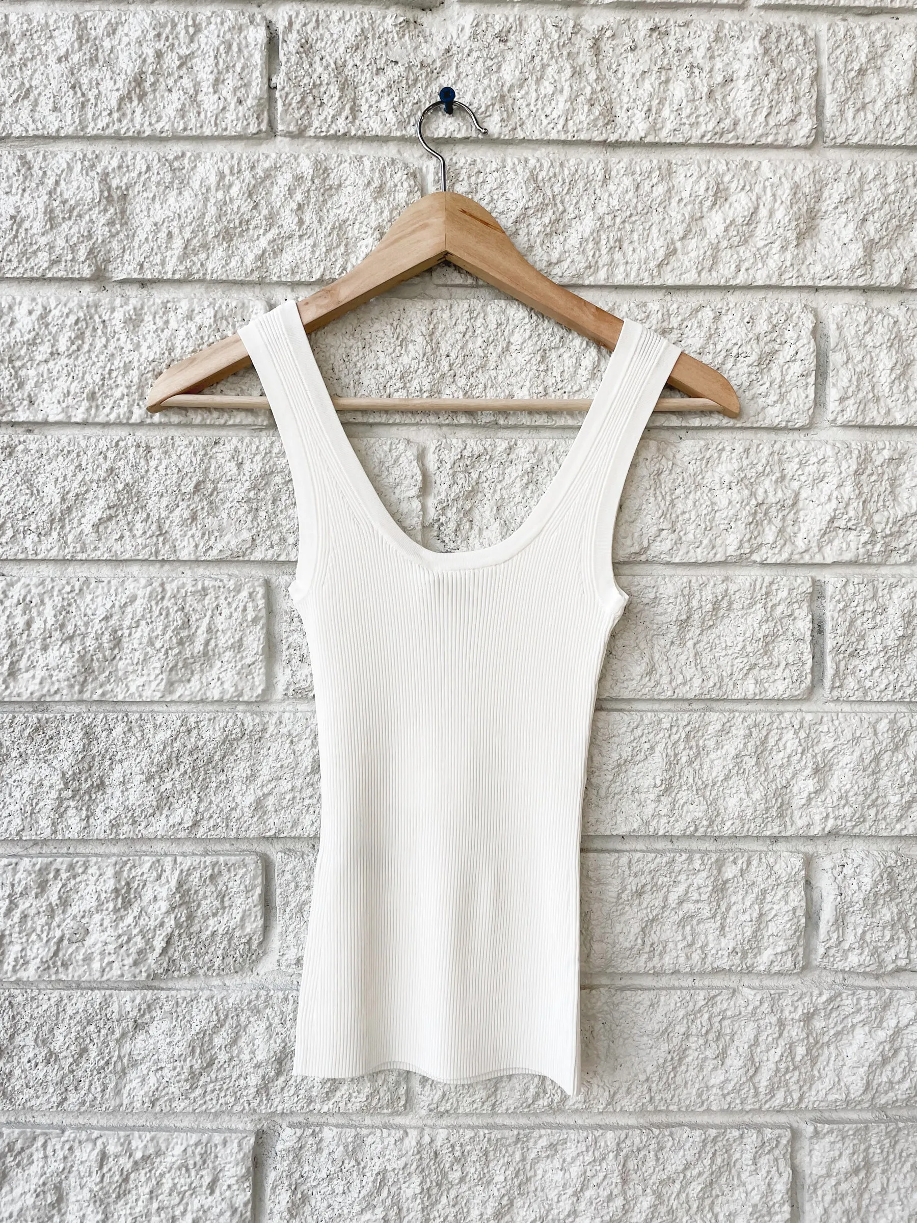 Raie Scoop Neck Tank