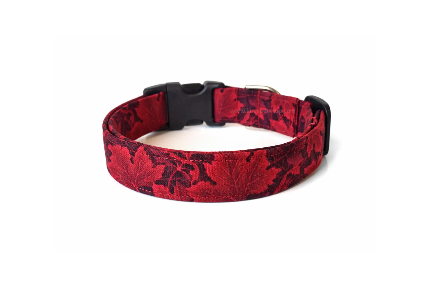 Red Maple Leaves Dog Collar