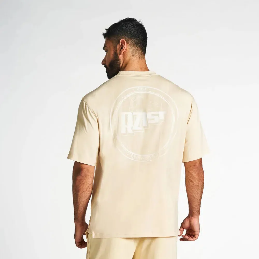 RZIST NEVER SETTLE MEN'S MACADAMIA OVERSIZED DROP-SHOULDER T-SHIRT