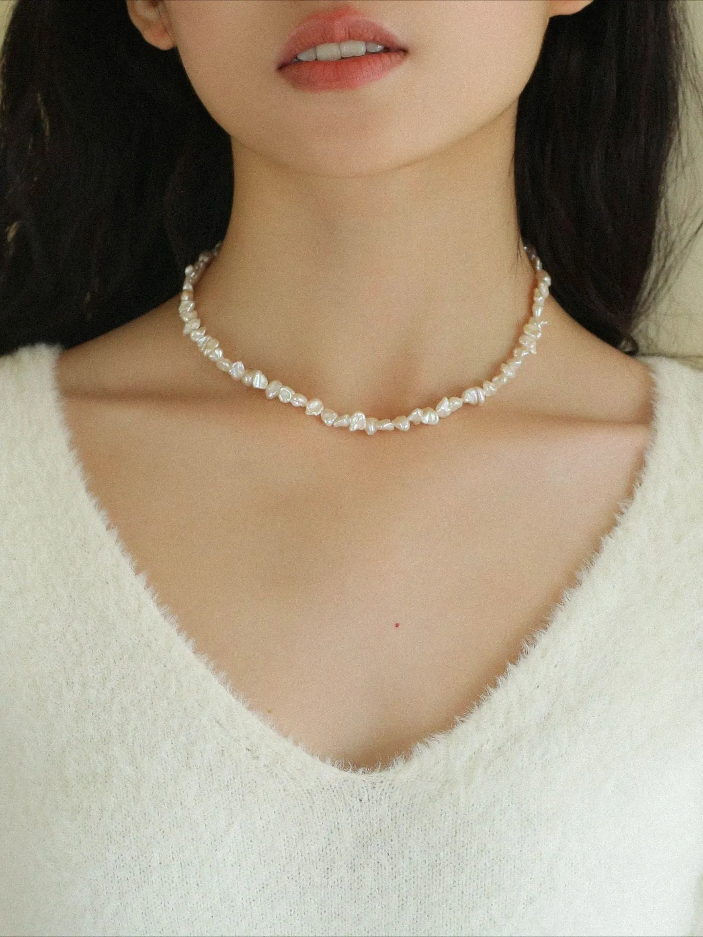 Simple Special-shaped Baroque Pearl Necklace