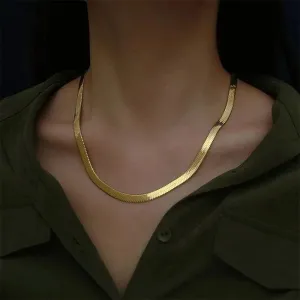 Sophisticated Gold & Silver Chain Necklace: Elegant Women's Jewelry