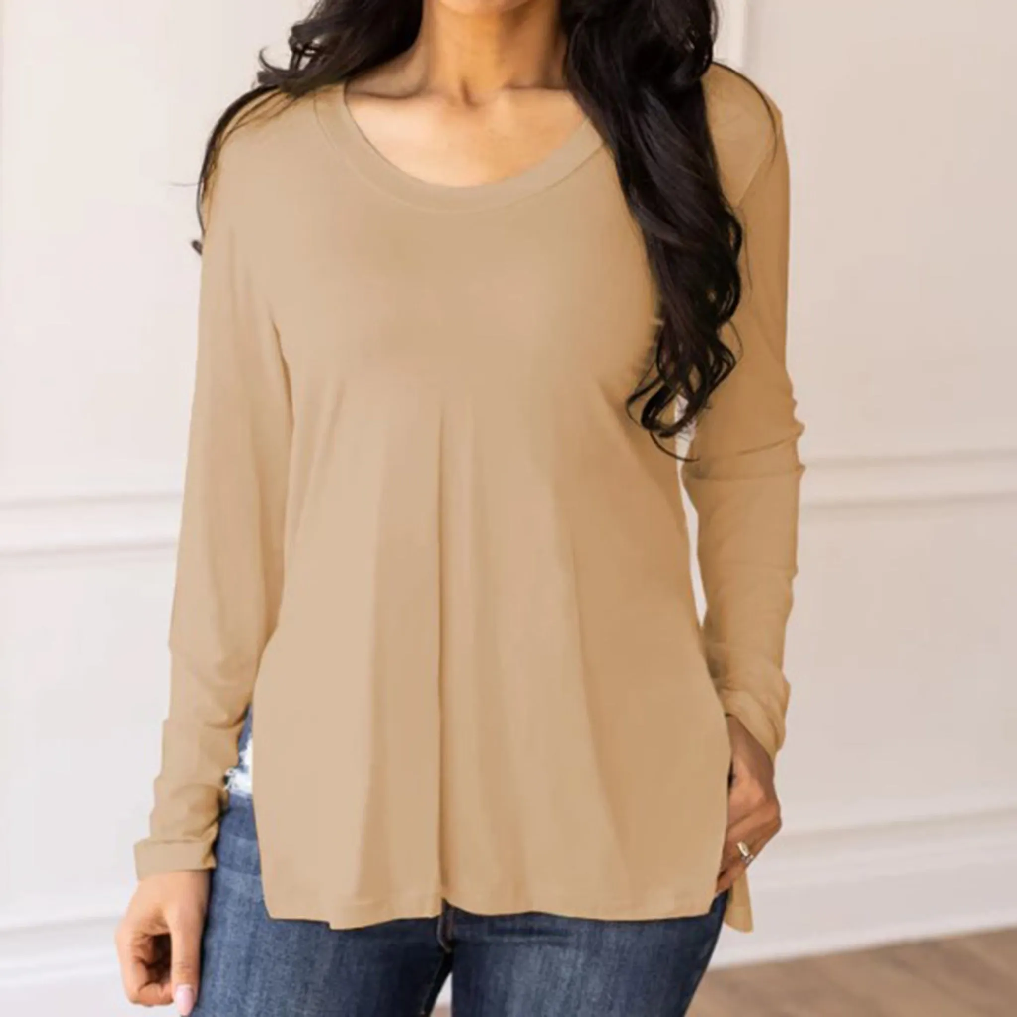 Southern Grace Women's Ivory Side Split Top